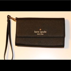 Kate Spade Wristlet Black Like New